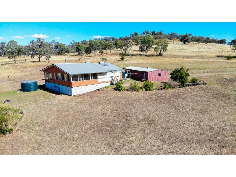 66 Slades Road, Glengallan QLD 4370