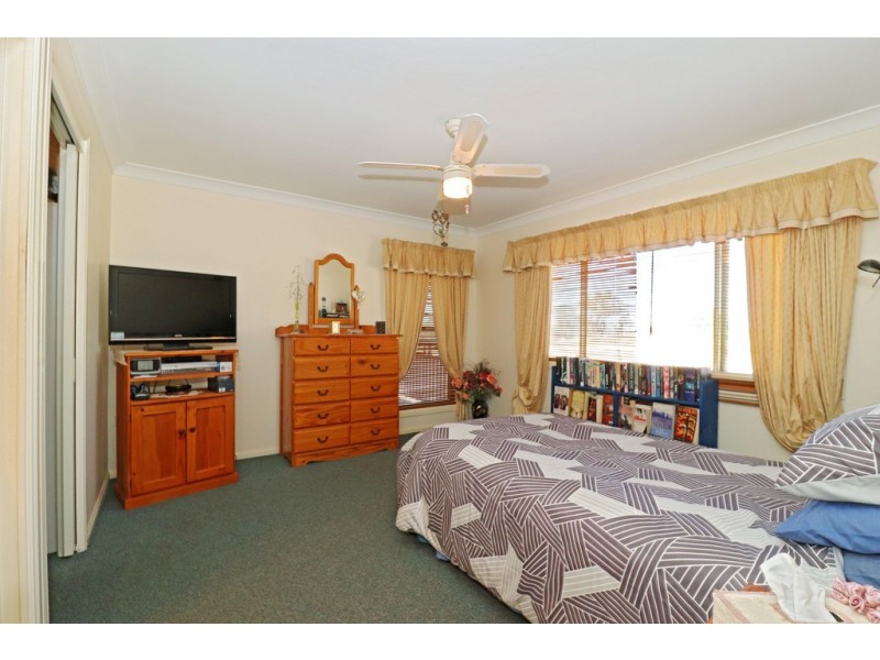 66 Slades Road, Glengallan QLD 4370