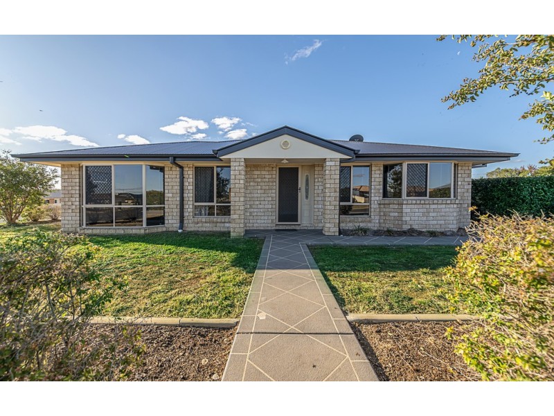 Unit 3, 2 Willow St, Warwick QLD 4370