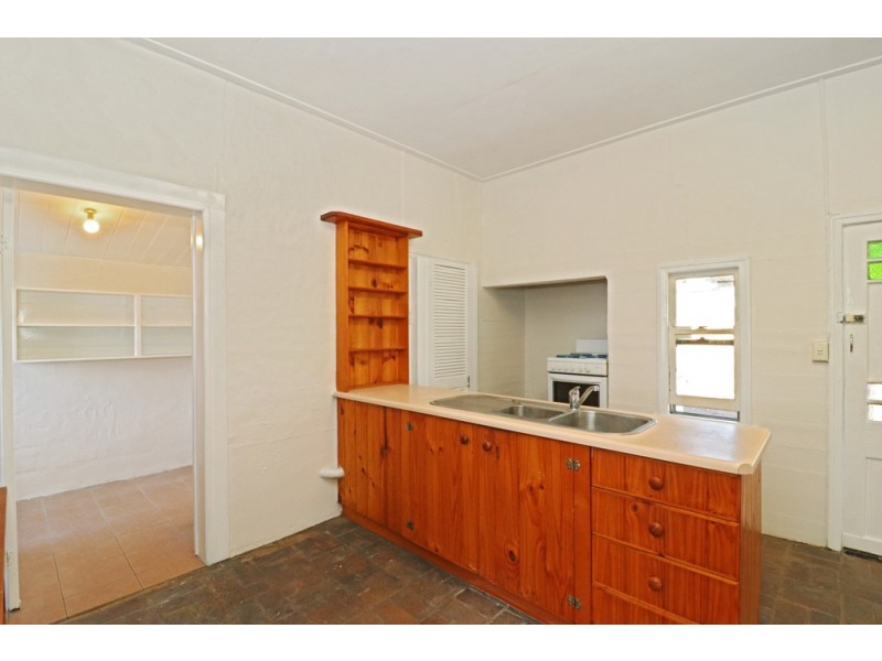 14a Moncrieffe Street, Warwick QLD 4370