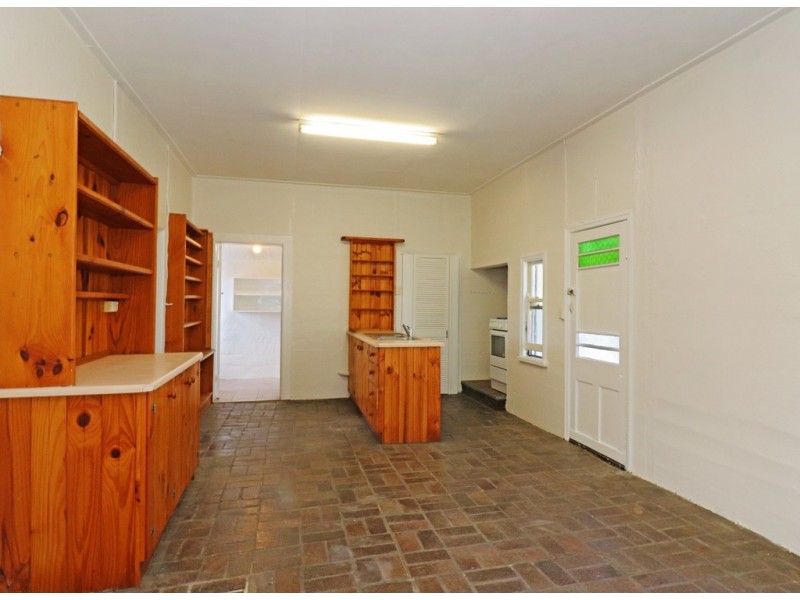 14a Moncrieffe Street, Warwick QLD 4370