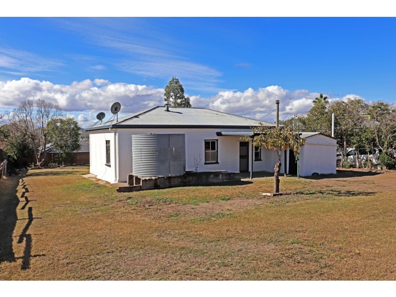 14a Moncrieffe Street, Warwick QLD 4370