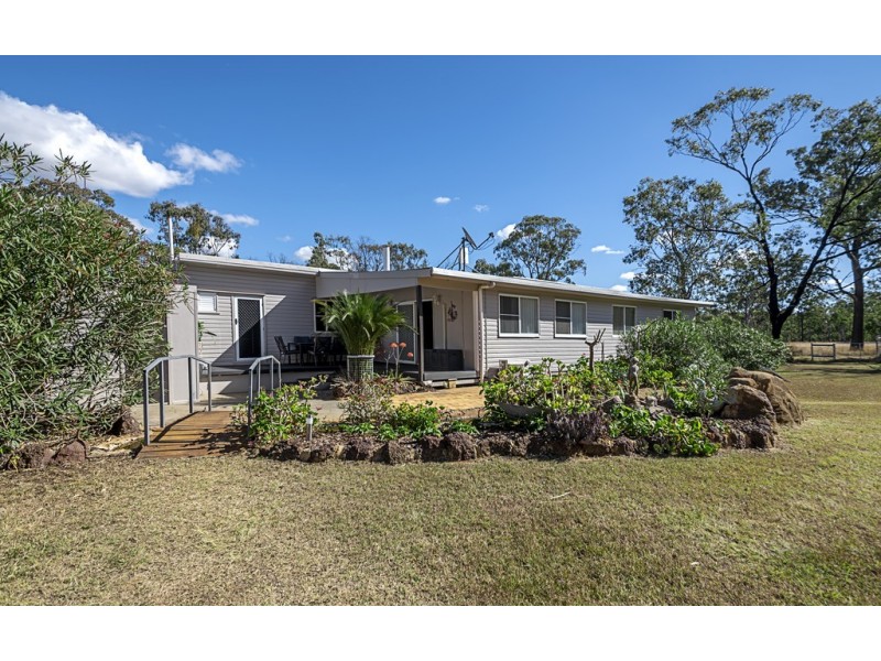 80 Hendon Deuchar Rd, Deuchar QLD 4362