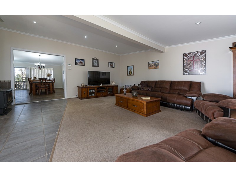 80 Hendon Deuchar Rd, Deuchar QLD 4362