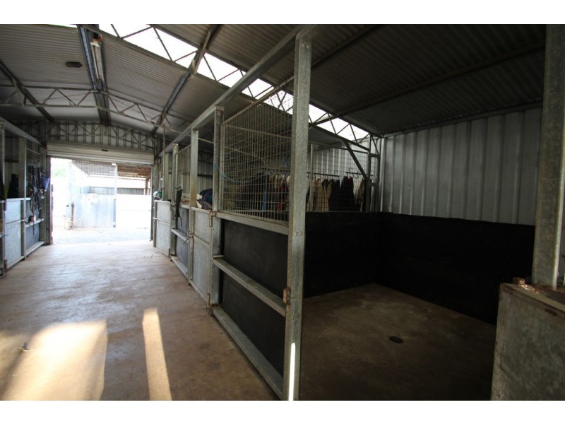 80 Hendon Deuchar Rd, Deuchar QLD 4362