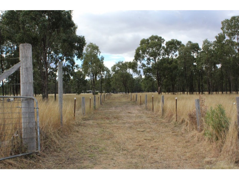 80 Hendon Deuchar Rd, Deuchar QLD 4362