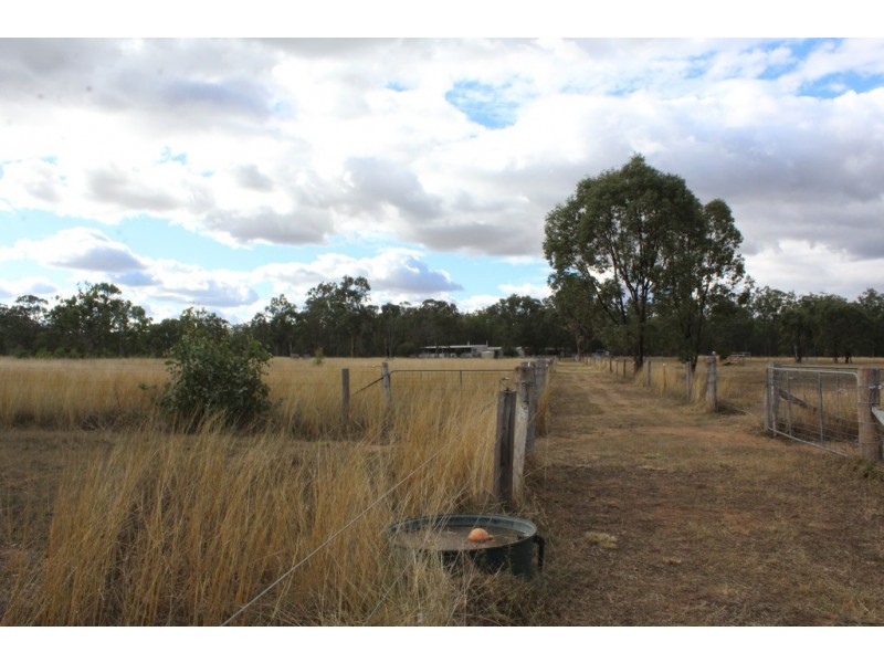 80 Hendon Deuchar Rd, Deuchar QLD 4362