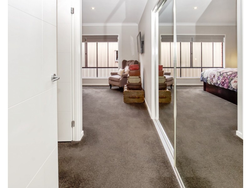 195 Ogilvie Road, Womina QLD 4370