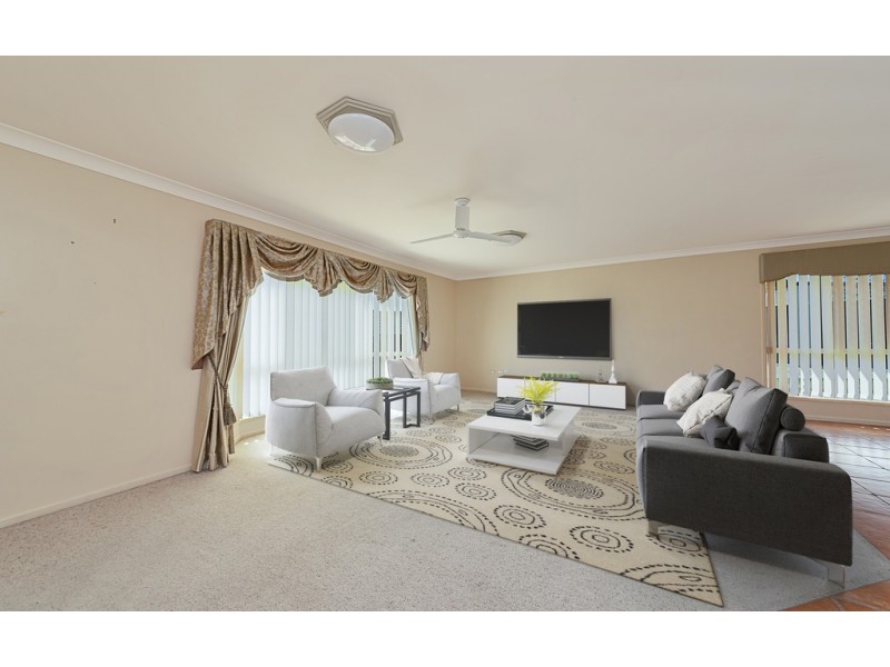 8 Nicklaus Place, Warwick QLD 4370