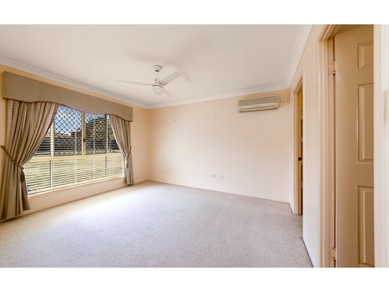 8 Nicklaus Place, Warwick QLD 4370