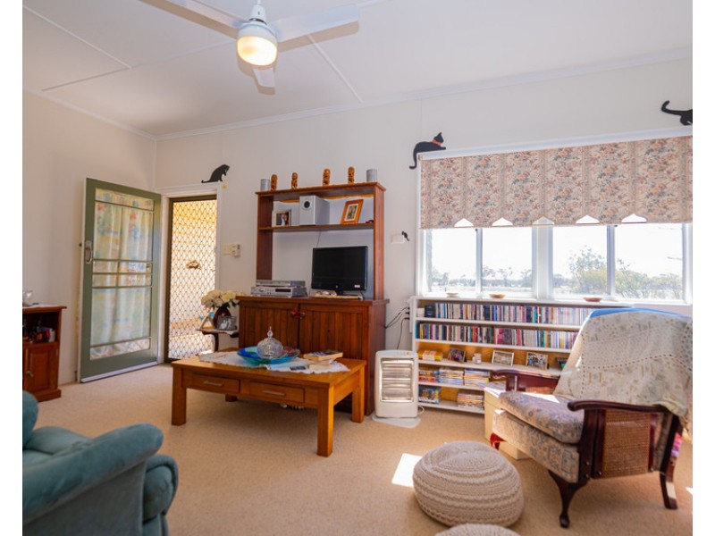 40 Lewtys Road, Inglewood QLD 4387