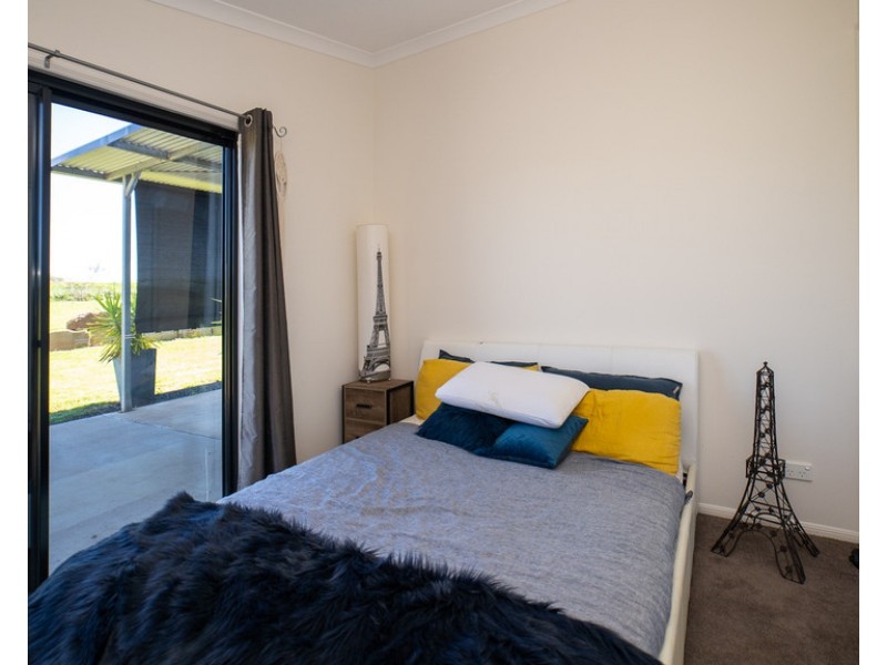 286/43 Hoey Road, Spring Creek QLD 4361