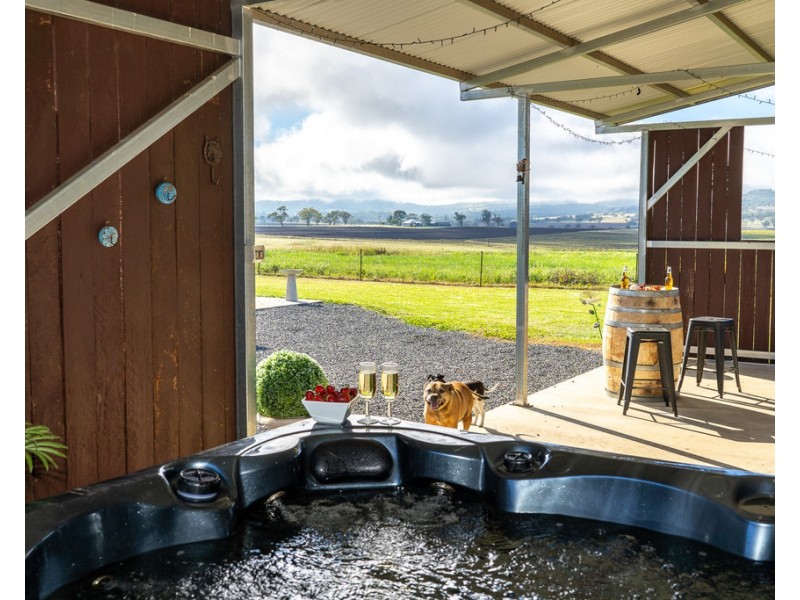 286/43 Hoey Road, Spring Creek QLD 4361