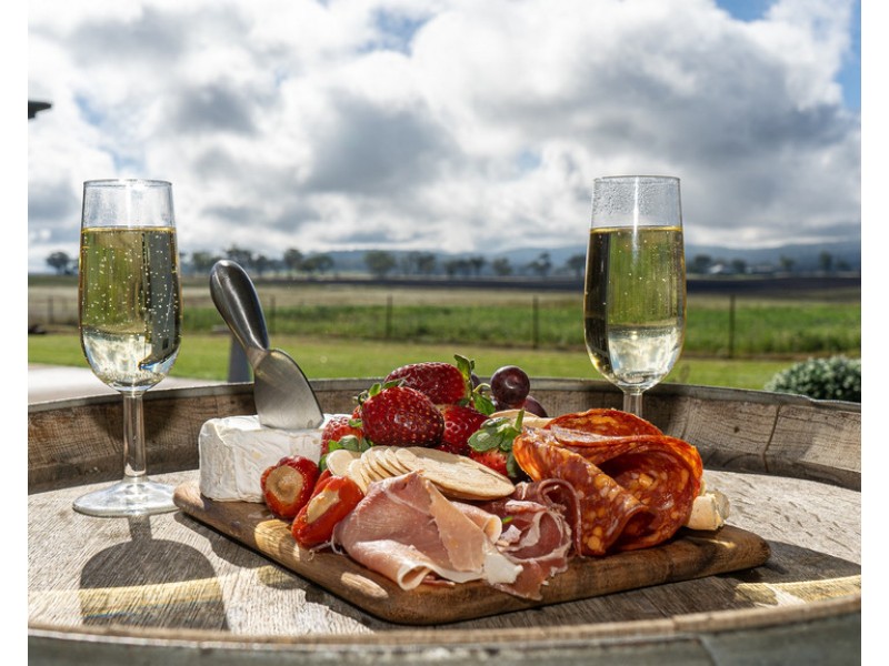 286/43 Hoey Road, Spring Creek QLD 4361