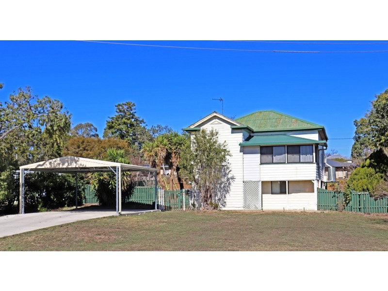 190 Grafton Street, Warwick QLD 4370