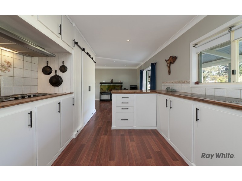 47 Woods Rd, Elbow Valley QLD 4370