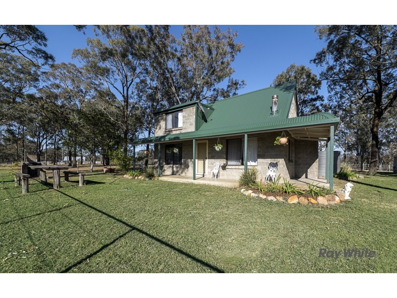47 Woods Rd, Elbow Valley QLD 4370