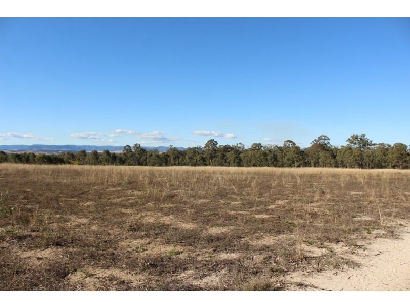 47 Woods Rd, Elbow Valley QLD 4370