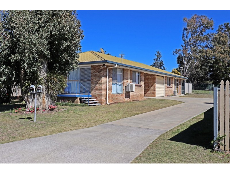 1/3 Ross St, Warwick QLD 4370