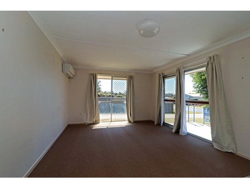1/3 Ross St, Warwick QLD 4370