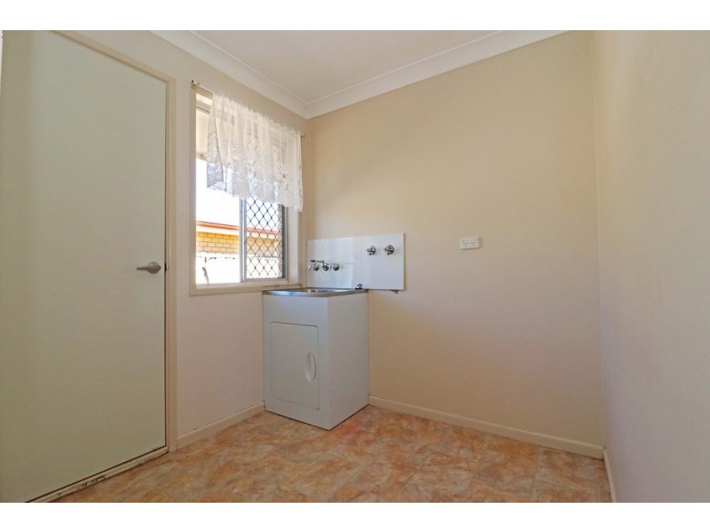 1/3 Ross St, Warwick QLD 4370