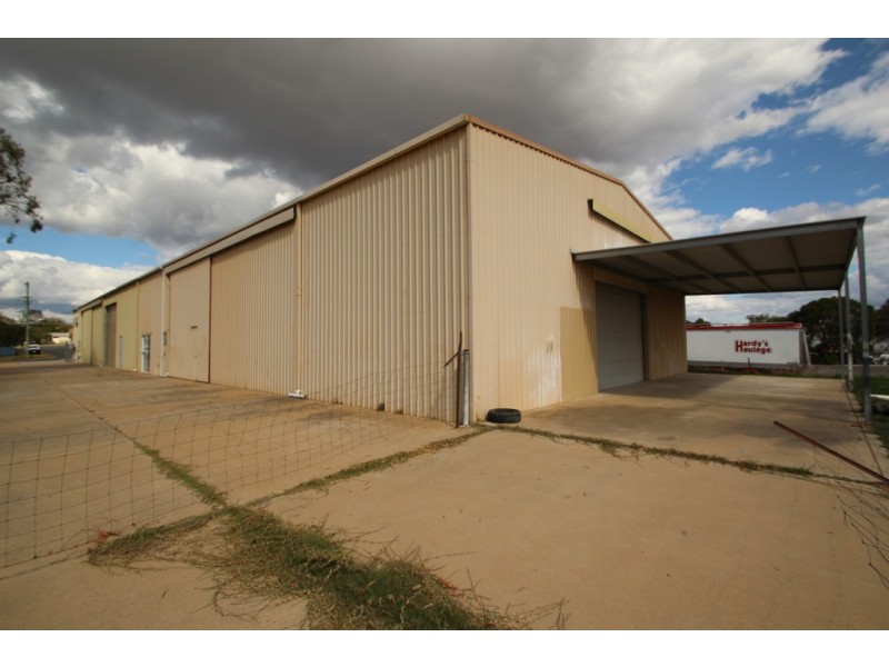 2/105 McEvoy St, Warwick QLD 4370