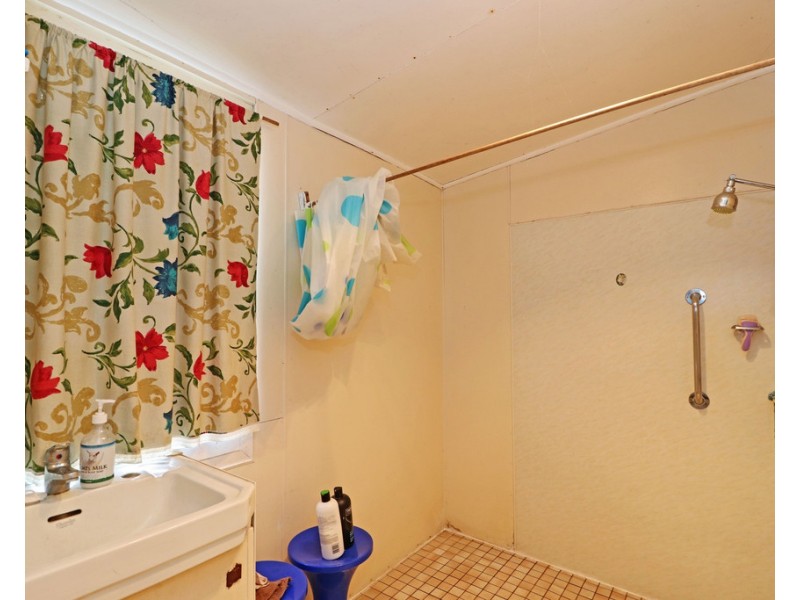 8 Edward Street, Warwick QLD 4370