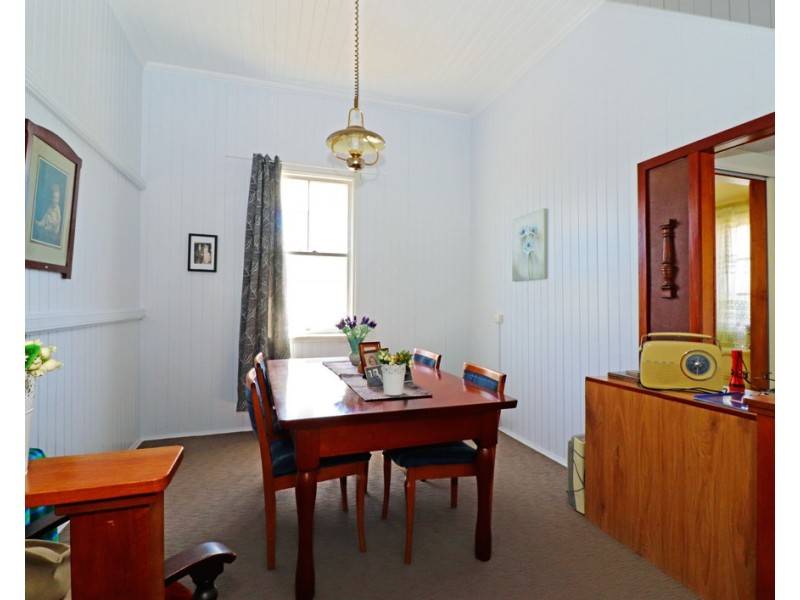 282 East Street, Warwick QLD 4370