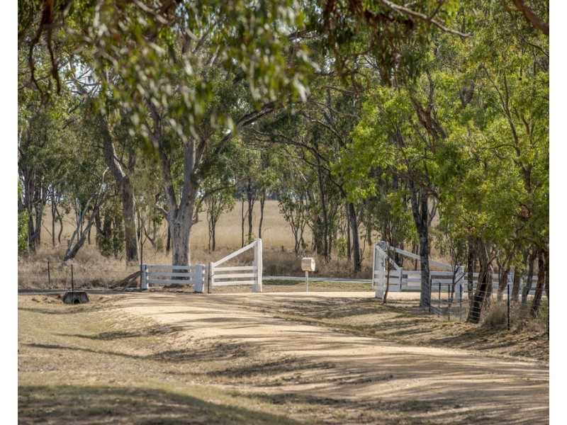 694 Warwick – Killarney Rd, Morgan Park QLD 4370