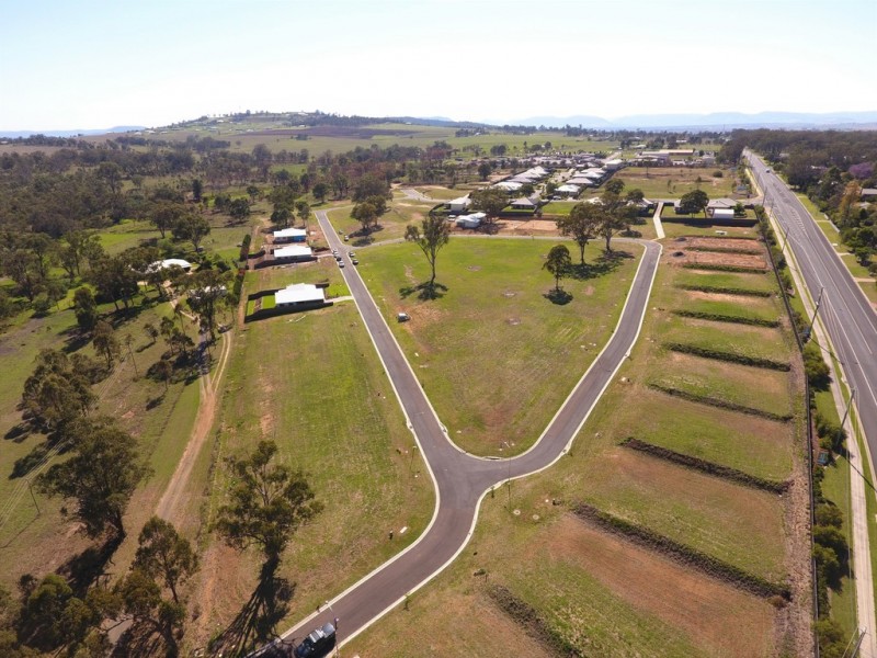 8 Natasha Drive, Warwick QLD 4370