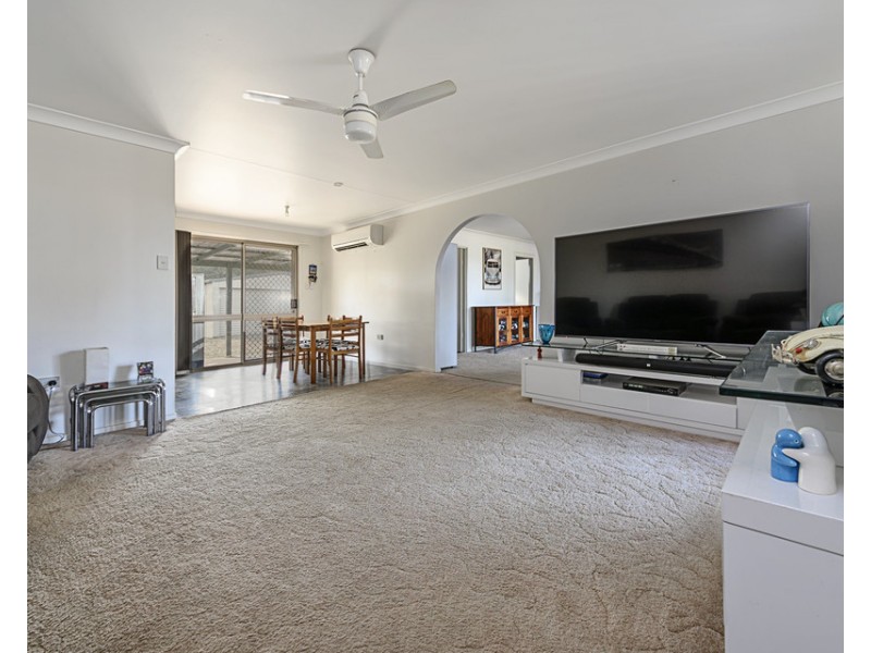 25 Gore St, Warwick QLD 4370