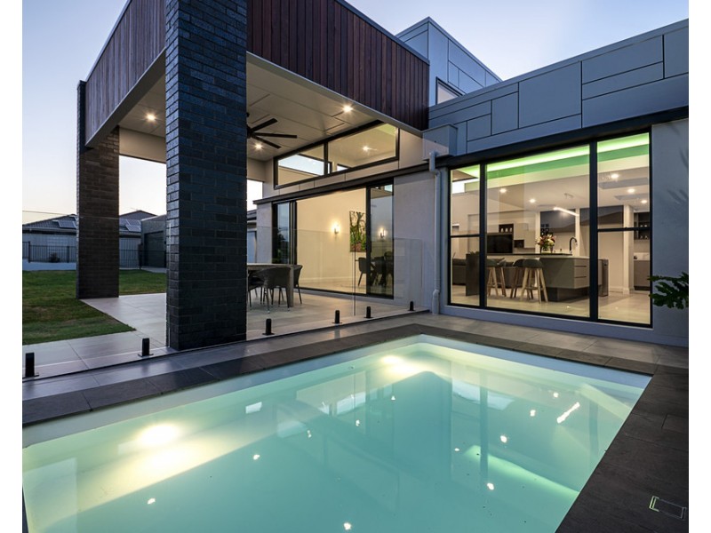 66 Doncaster Drive, Rosenthal Heights QLD 4370