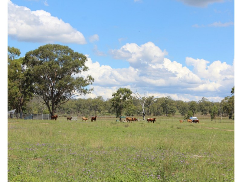 22 Woodford Drv, Cunningham QLD 4370