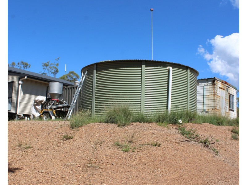 22 Woodford Drv, Cunningham QLD 4370