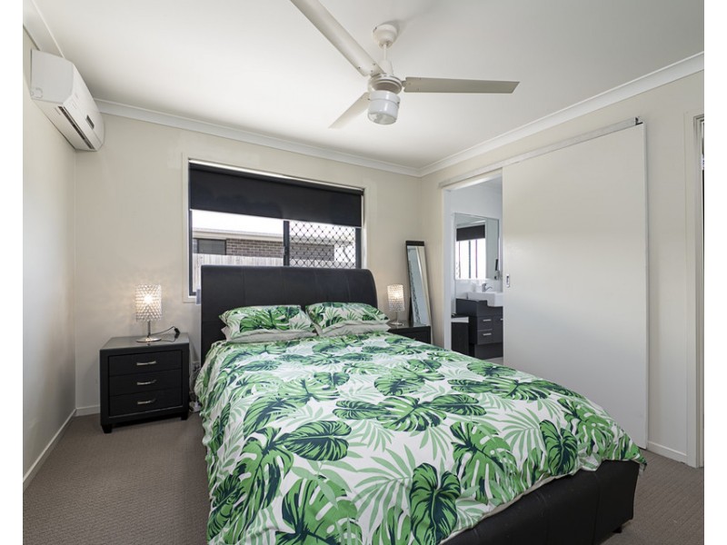 14 Capital Drv, Rosenthal Heights QLD 4370