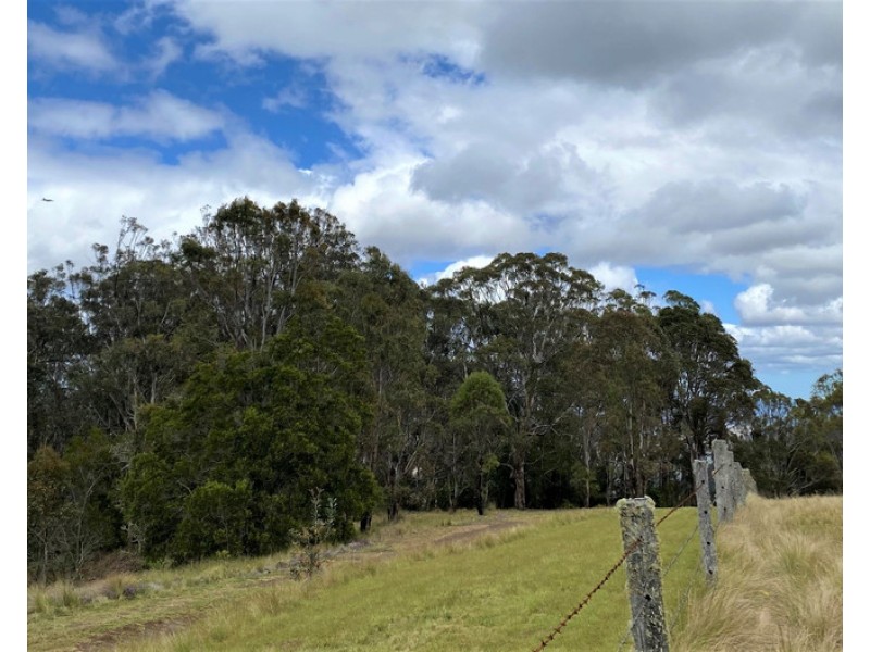 L840 Sunday Plains Road, Mount Colliery QLD 4370