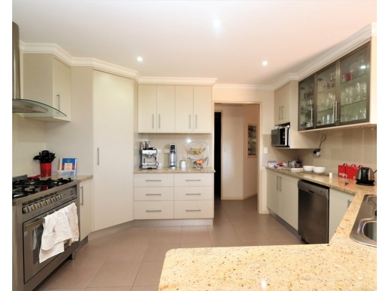 452 Glenvale Rd, Leslie Dam QLD 4370