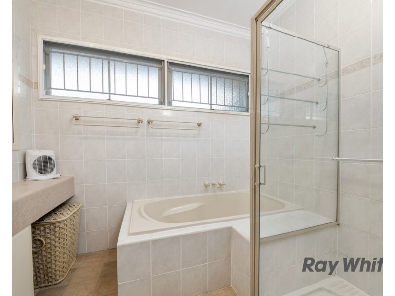 18 Roach St, Mount Colliery QLD 4370