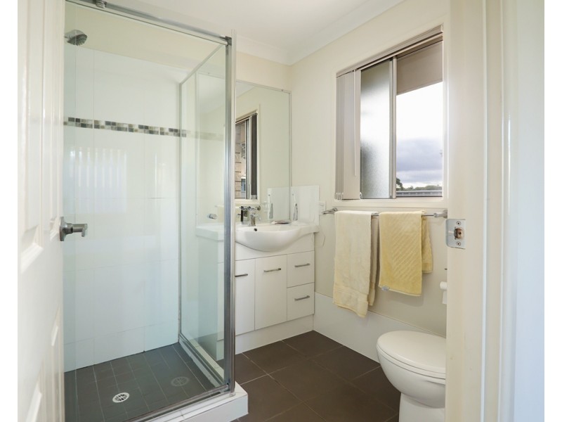 2 Rose Lea Crt, Warwick QLD 4370