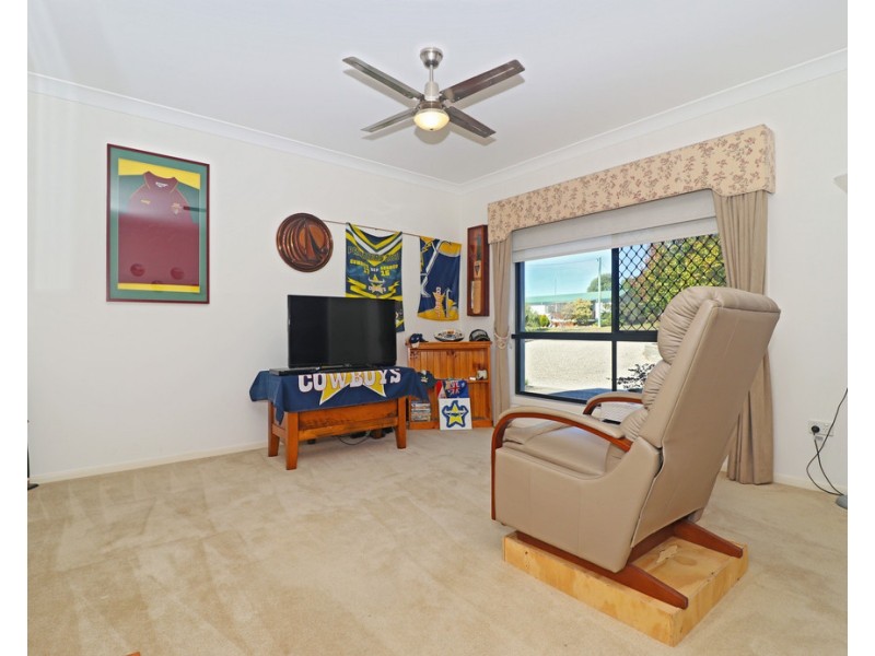 49 Baguley Street, Warwick QLD 4370