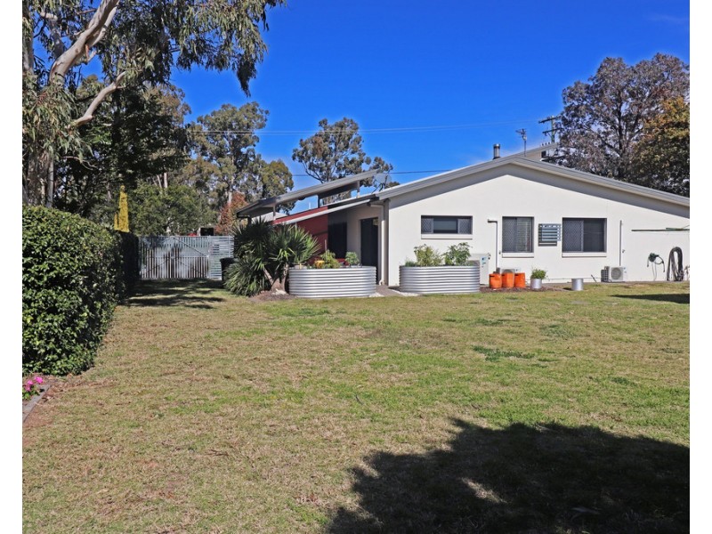 49 Baguley Street, Warwick QLD 4370