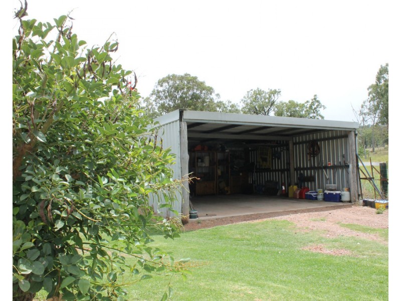 126 Fontainbleau Road, Clifton QLD 4361
