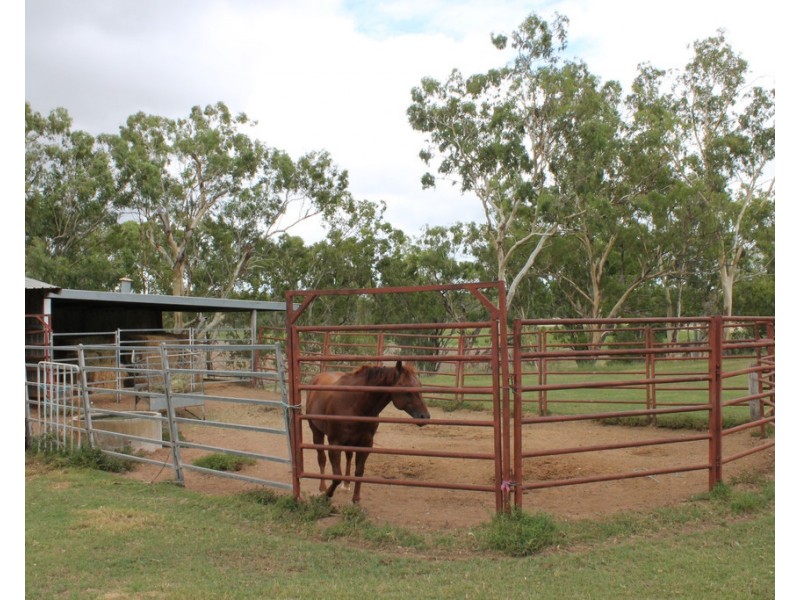 126 Fontainbleau Road, Clifton QLD 4361