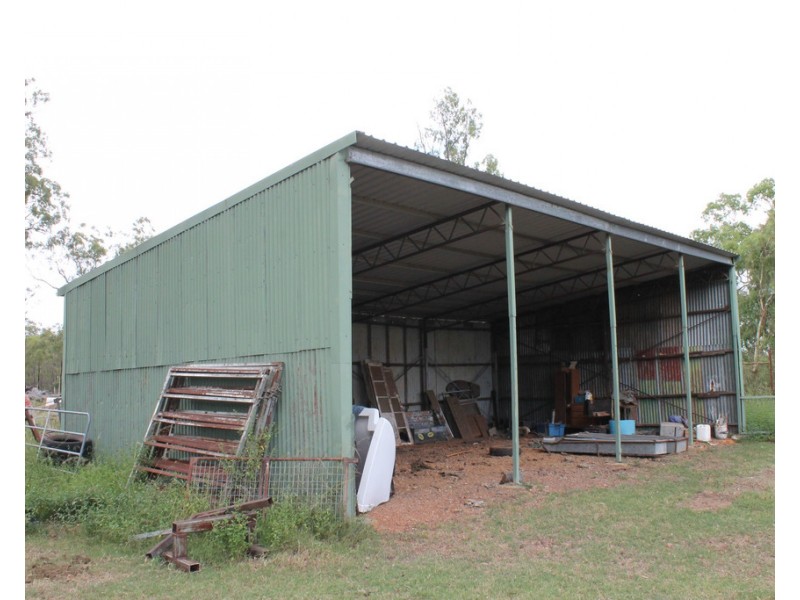 126 Fontainbleau Road, Clifton QLD 4361