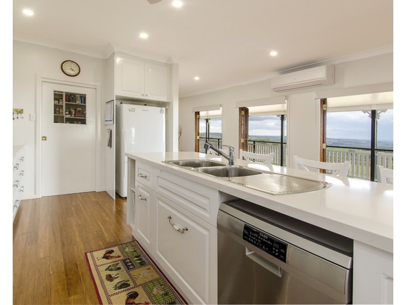 21 Holzwarts Rd, Berat QLD 4362