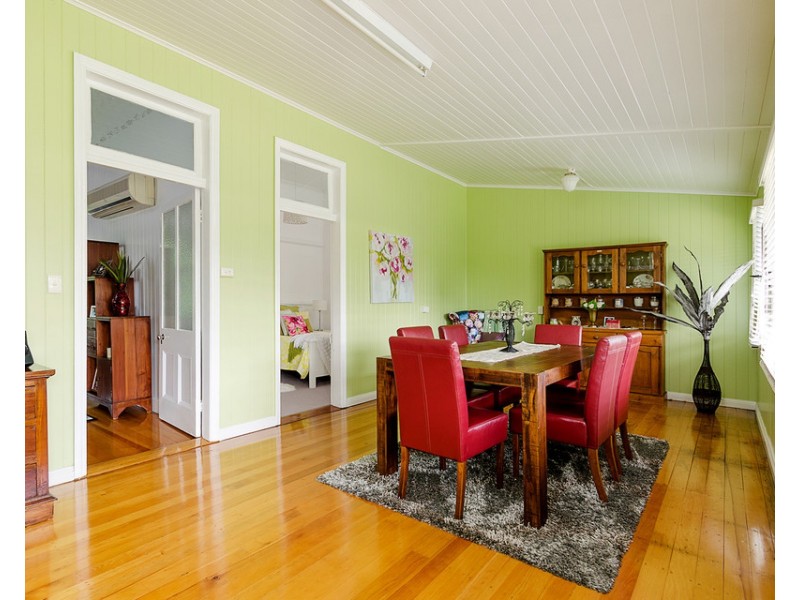 11 Wood Street, Warwick QLD 4370