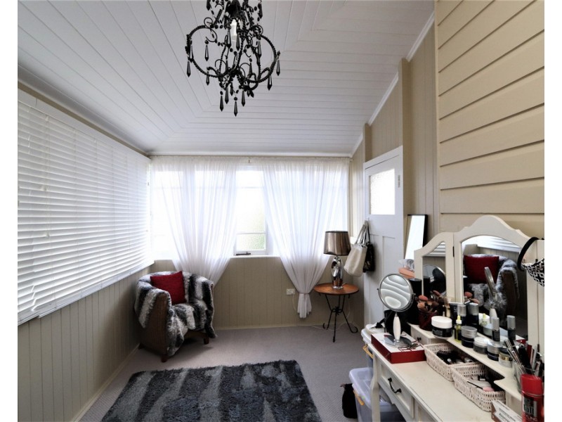 11 Wood Street, Warwick QLD 4370