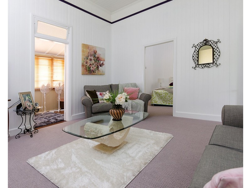 11 Wood Street, Warwick QLD 4370