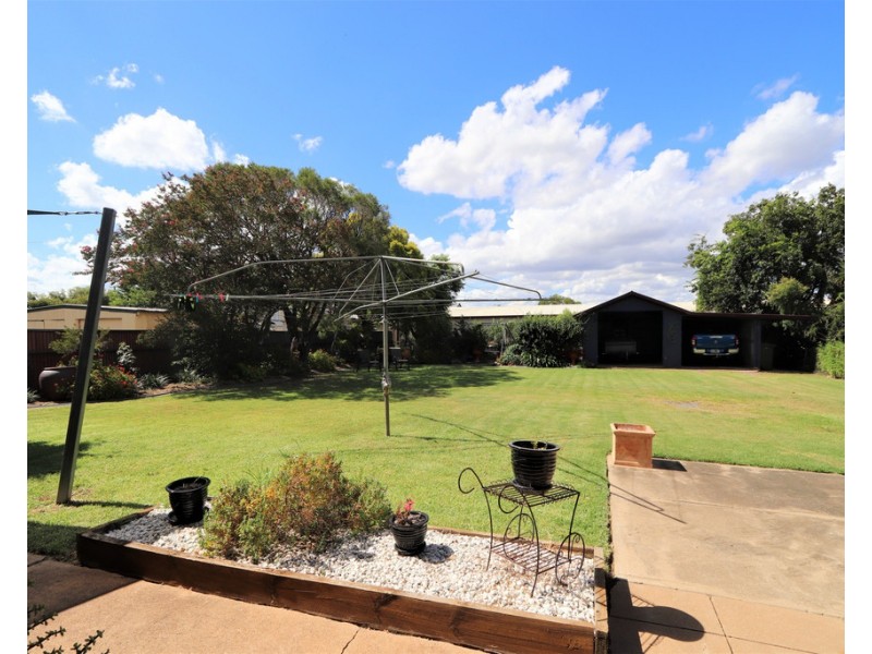 11 Wood Street, Warwick QLD 4370