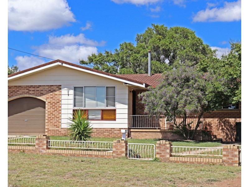 25 Redgwell Street, Warwick QLD 4370